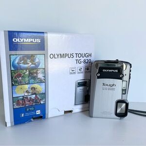 Olympus tough TG-820